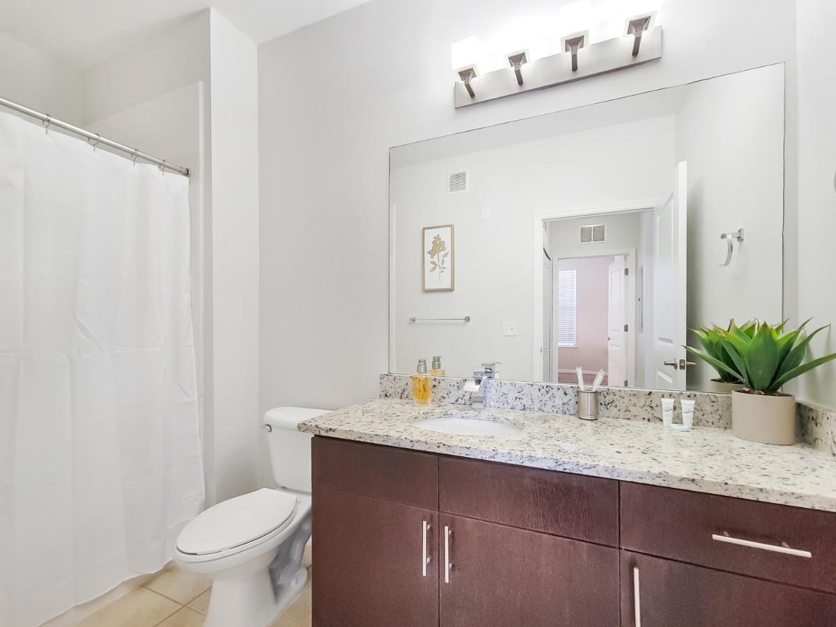 Getaway Apartment Near Beaches And Airport Tampa Exteriör bild