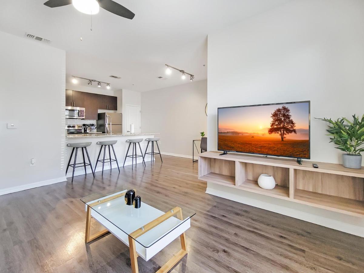 Getaway Apartment Near Beaches And Airport Tampa Exteriör bild