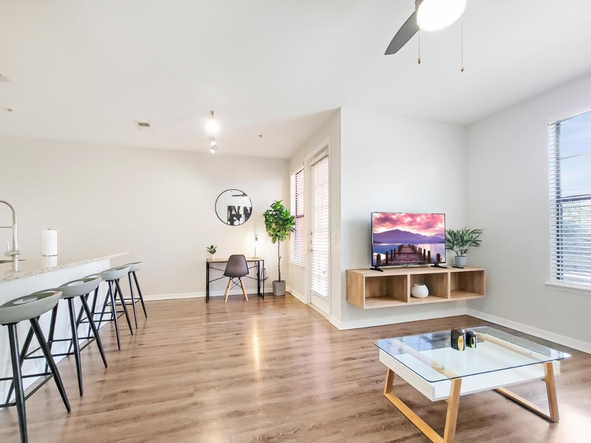 Getaway Apartment Near Beaches And Airport Tampa Exteriör bild