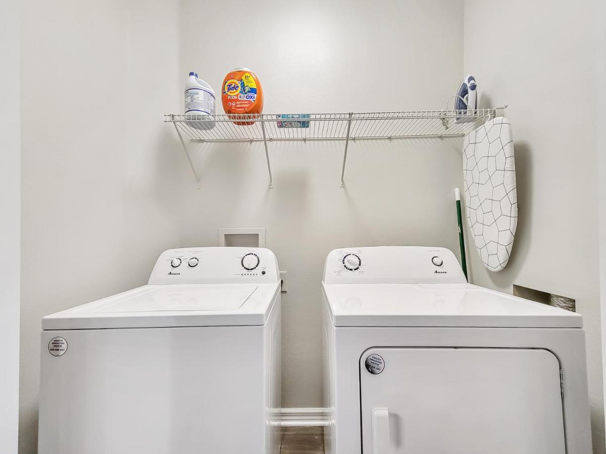 Getaway Apartment Near Beaches And Airport Tampa Exteriör bild
