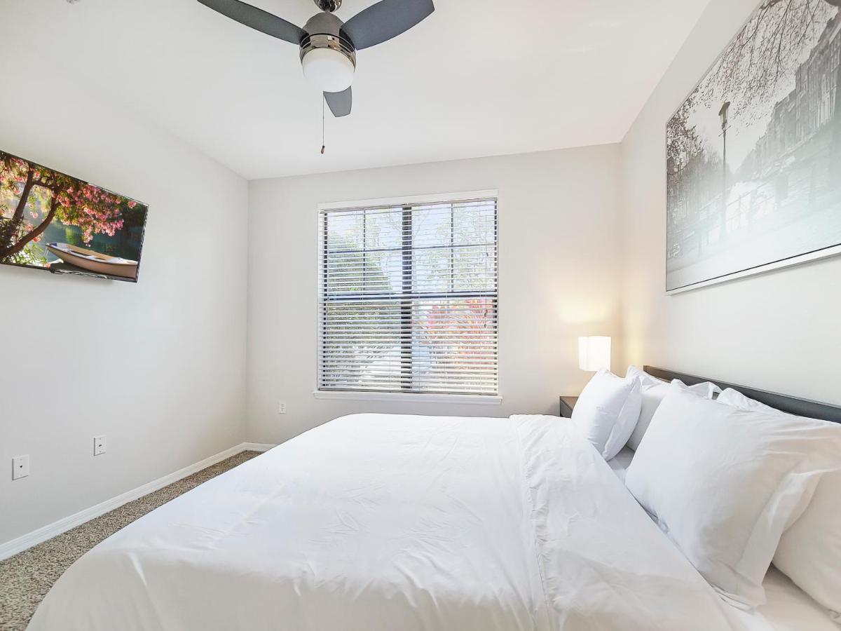 Getaway Apartment Near Beaches And Airport Tampa Exteriör bild